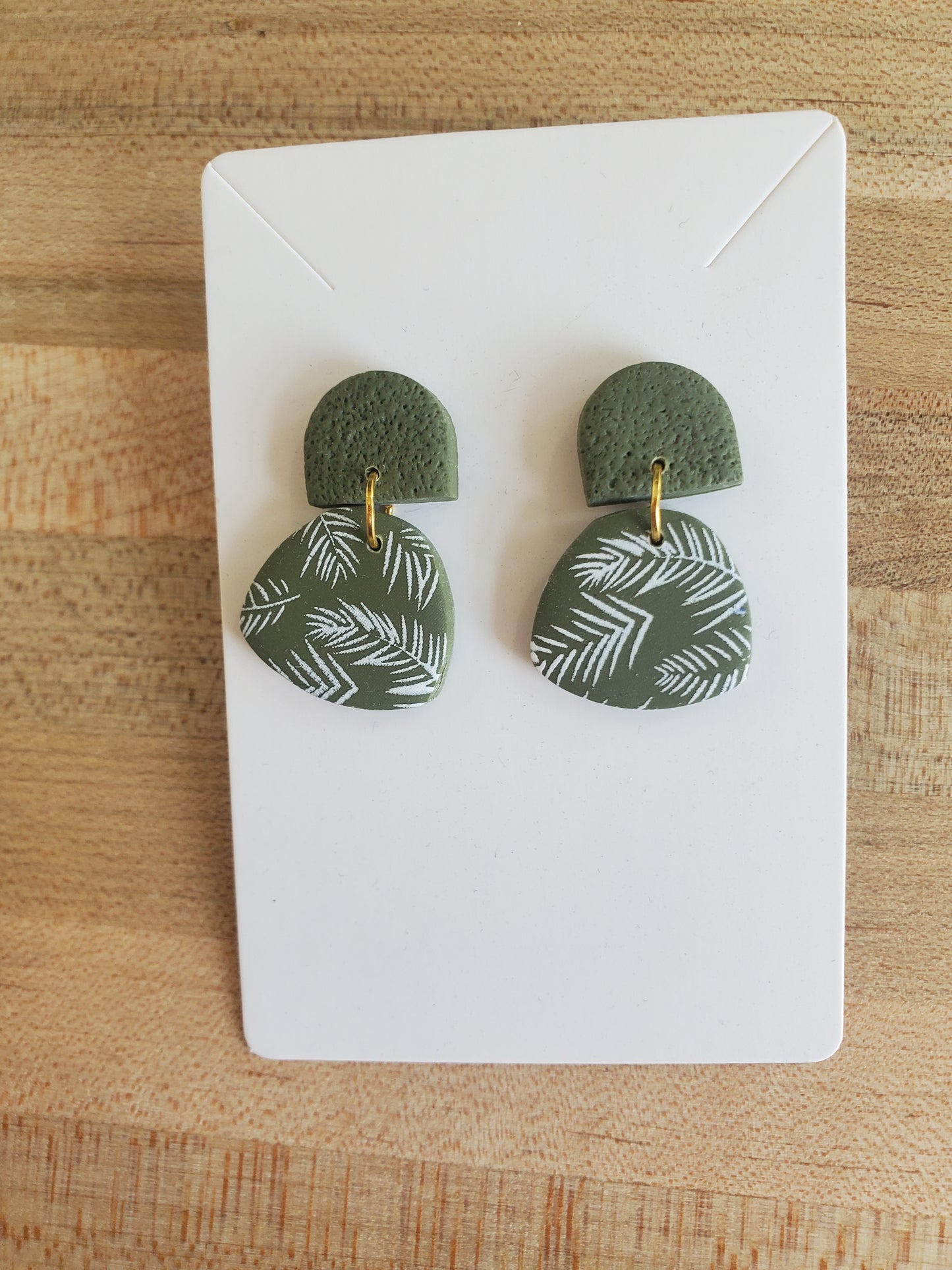 Dangle earrings