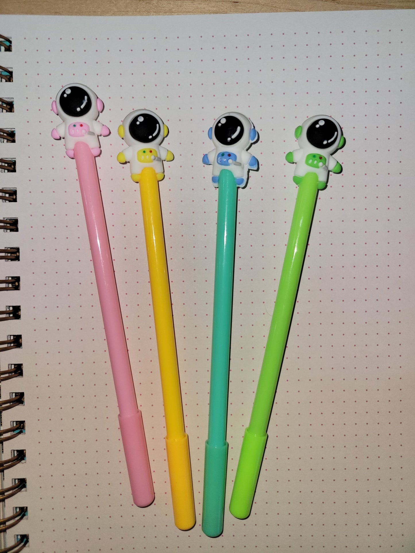 Spacing Out Pen