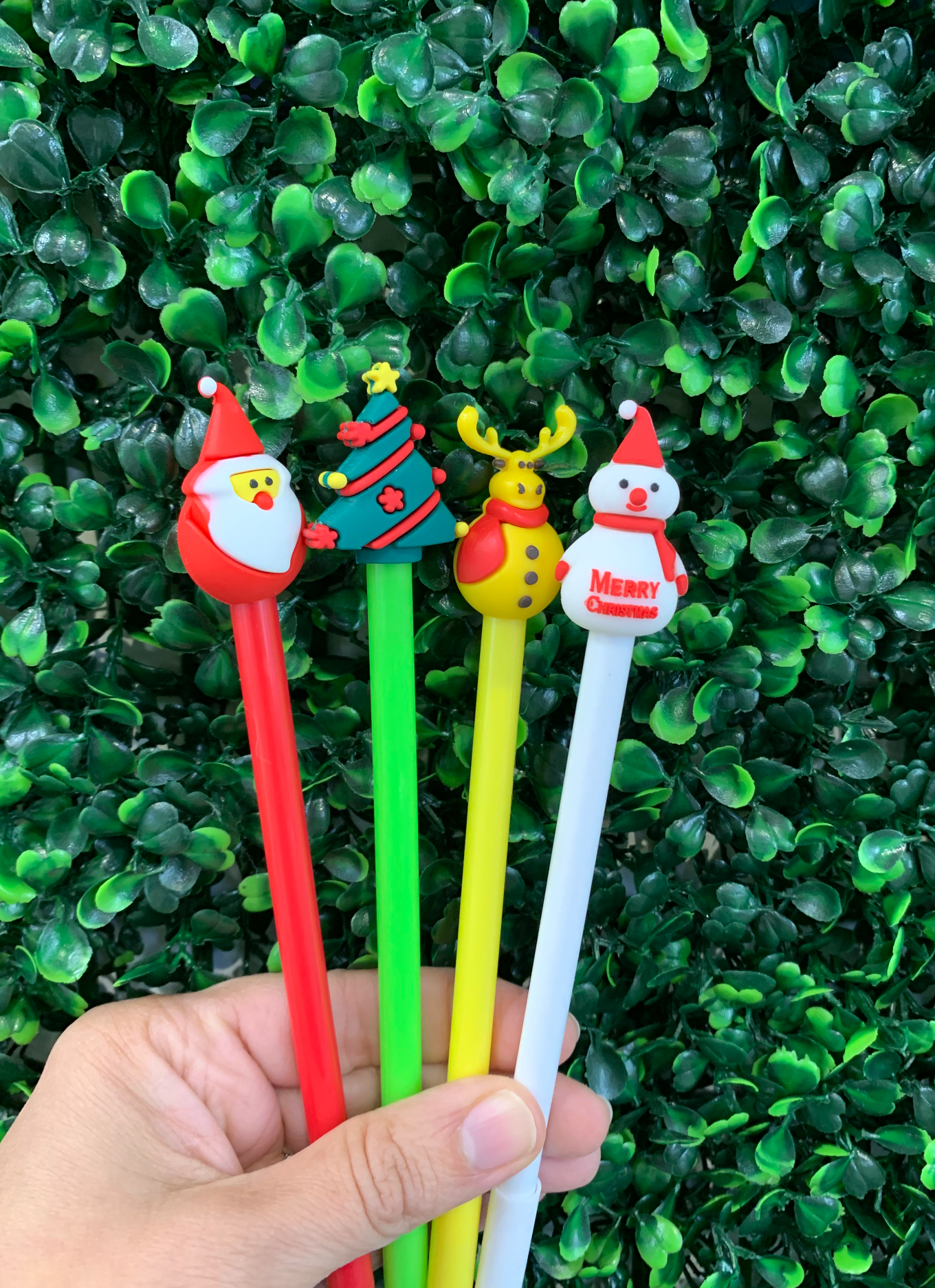 Holiday Pen
