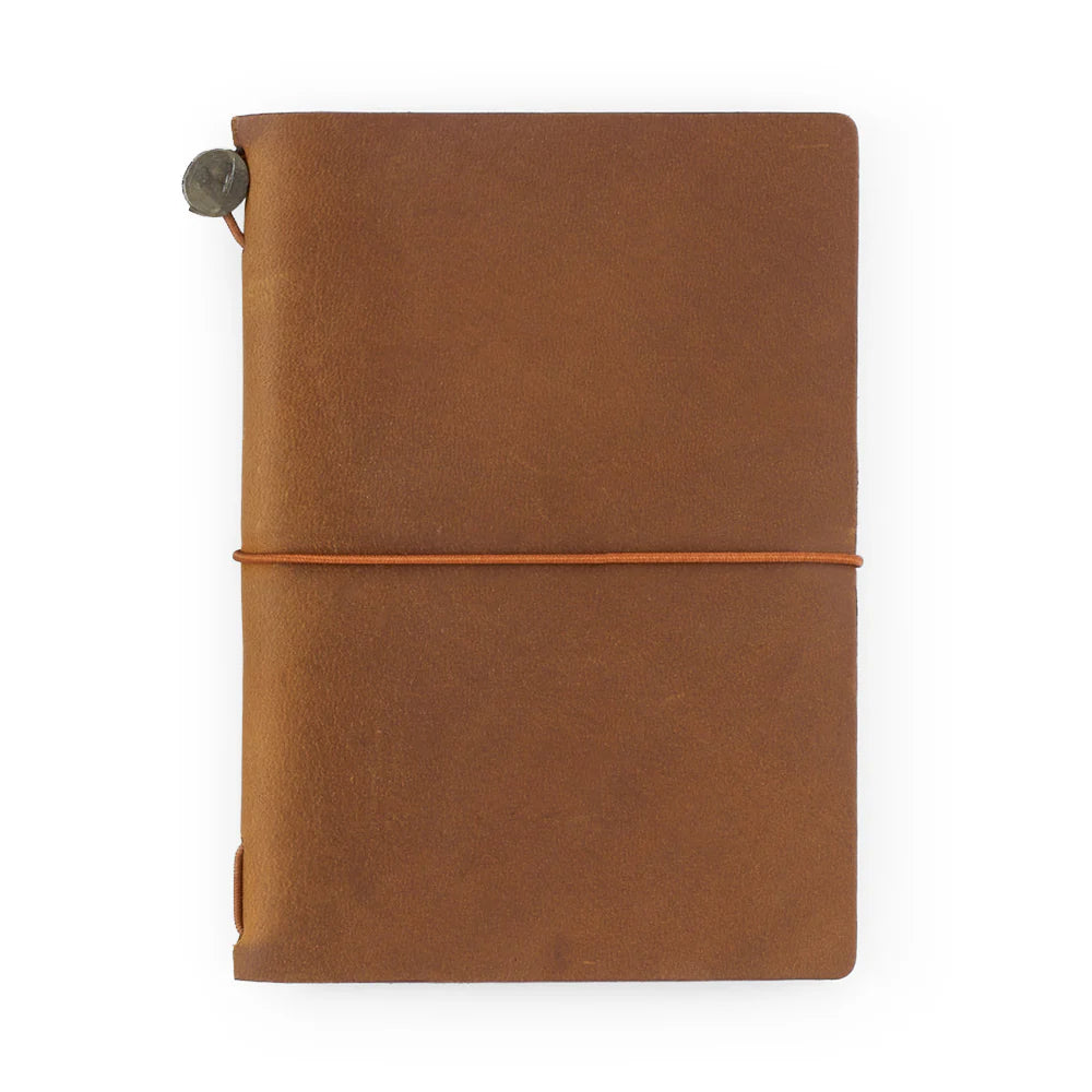 Traveler's Notebook P-00 Camel Passport Size