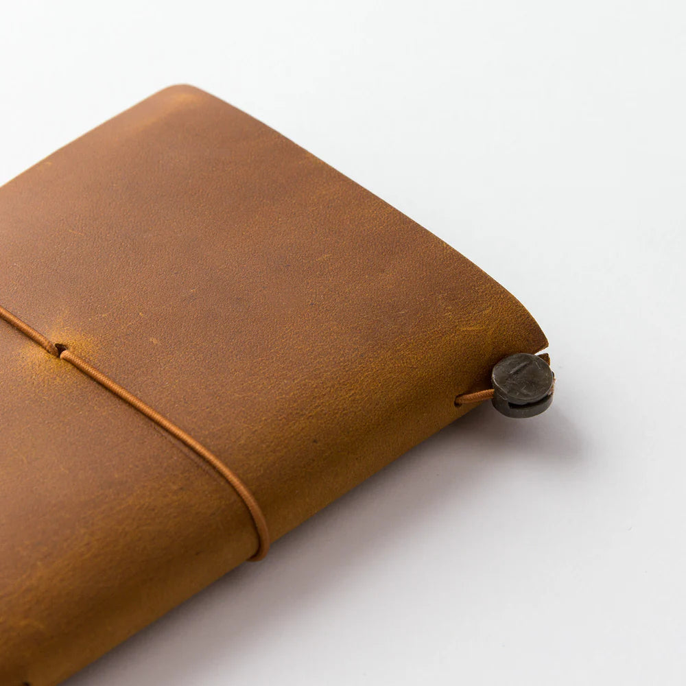 Traveler's Notebook P-00 Camel Passport Size