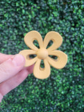 Cutout Flower Hair Claw