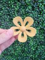 Cutout Flower Hair Claw