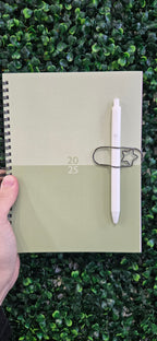 Enclosed Star Pen Holder Paper Clip