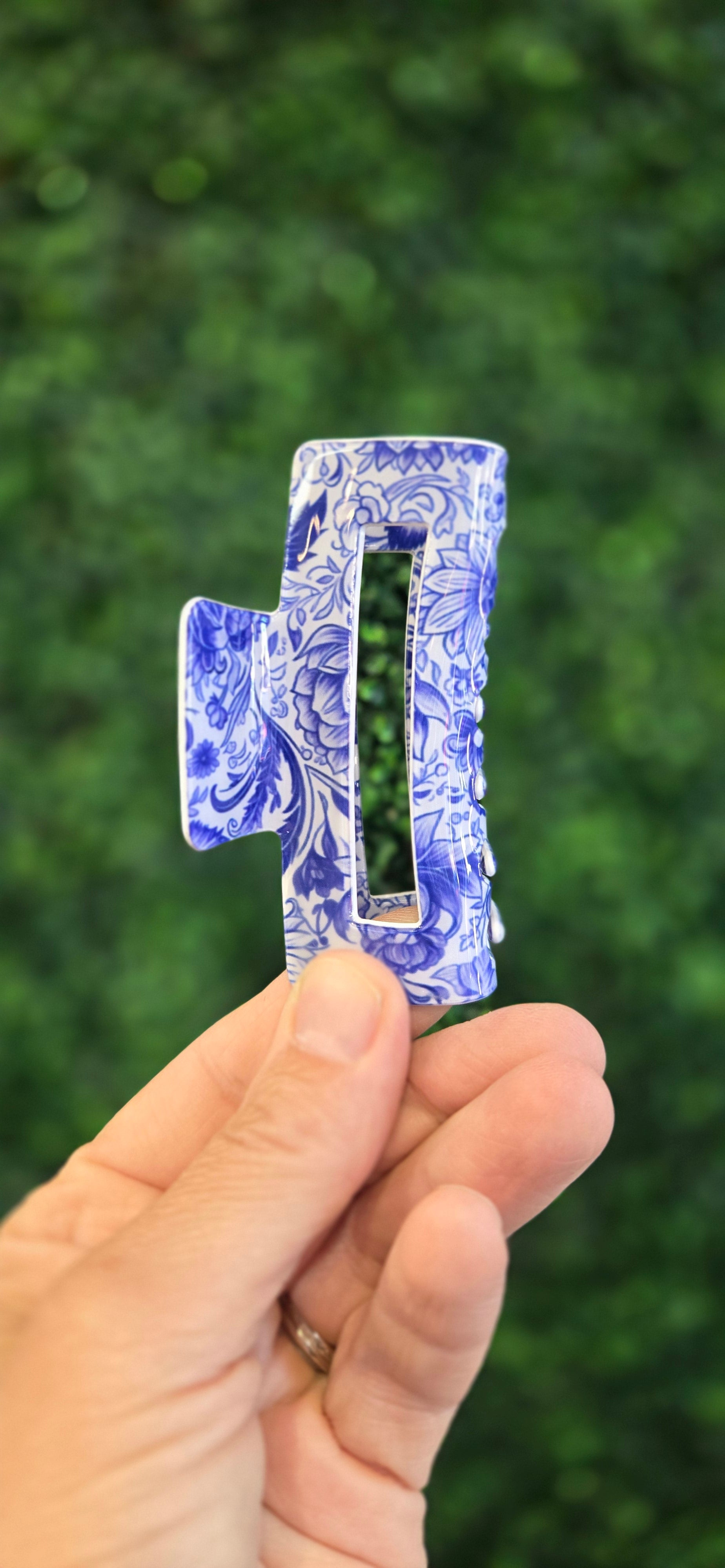 Vintage Floral Hair Claw