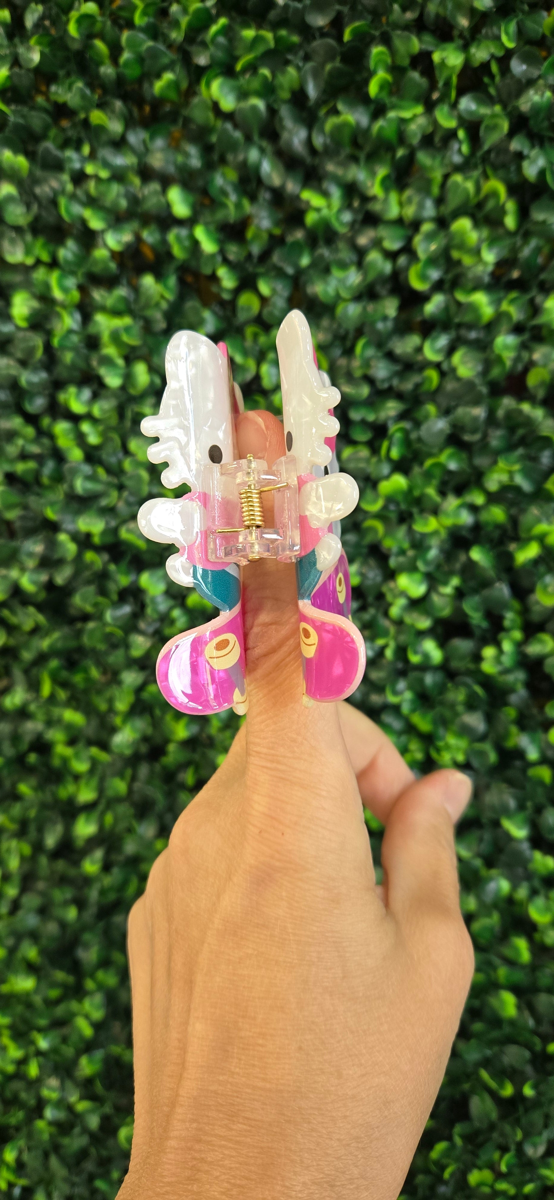 Hello Kitty® Skater Hair Claw