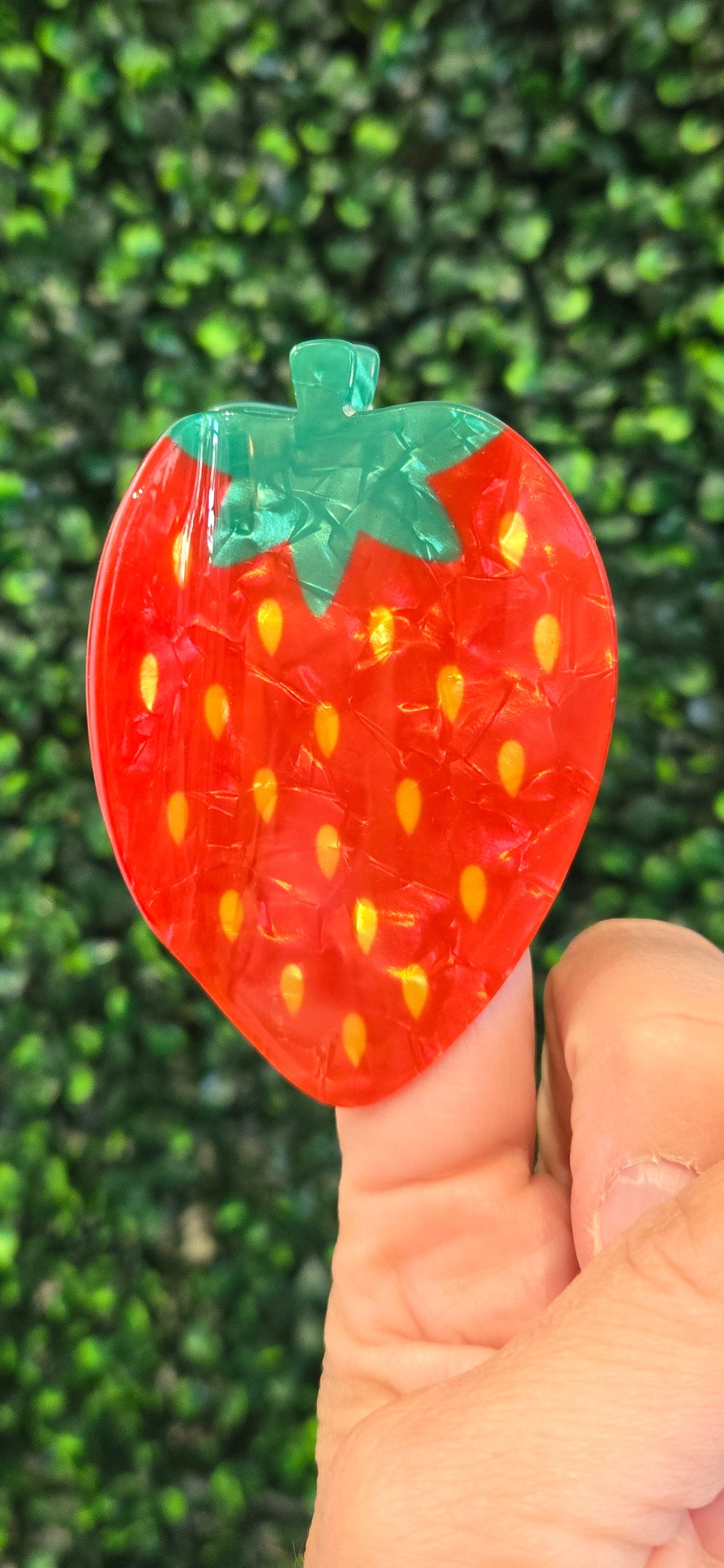 Strawberry Hair Claw