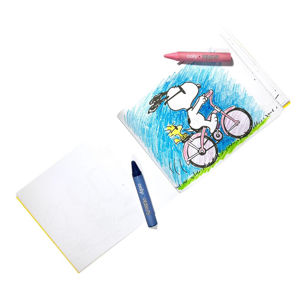 OOLY x Peanuts: Snoopy School Coloring Travel Kit -9 Crayons