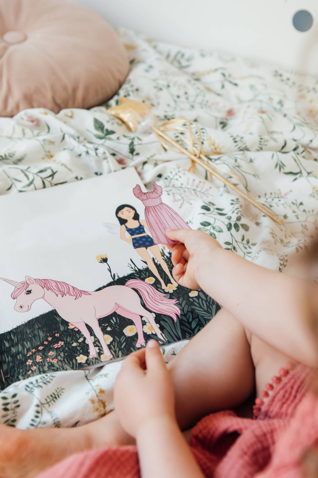 My Sticker Storybook: Fairies and Unicorns