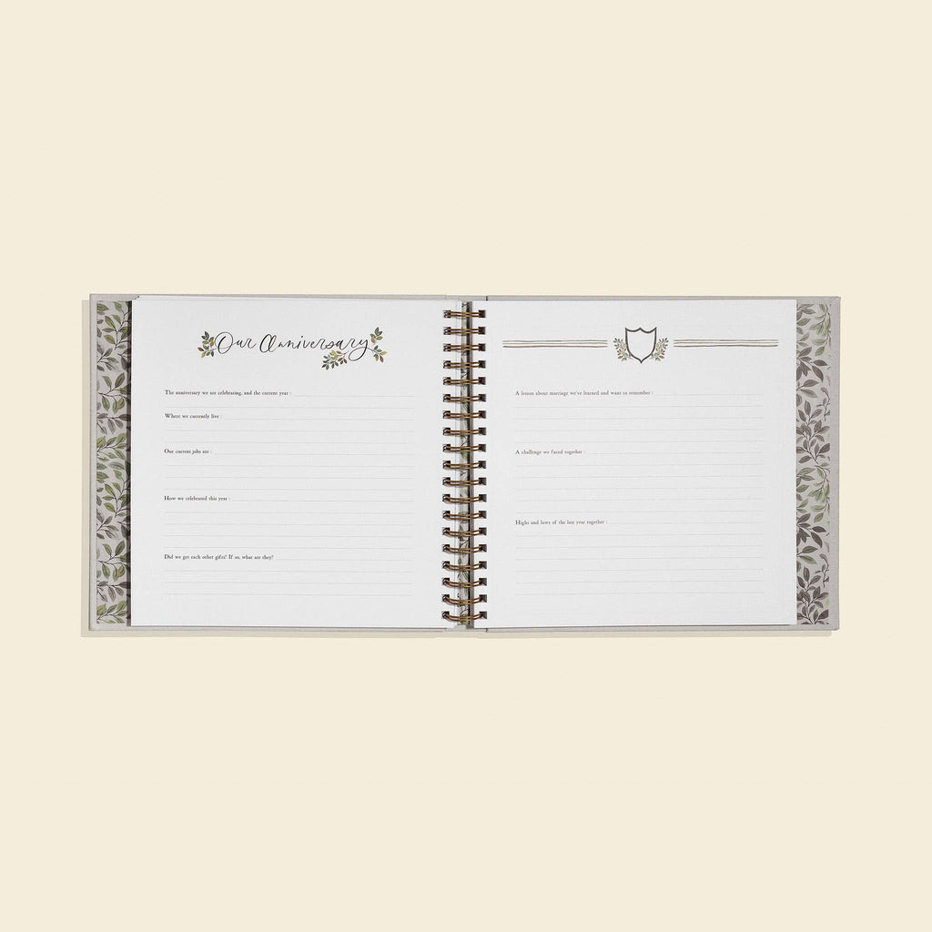 As We Grow: Memory Book for Couples (Wedding)