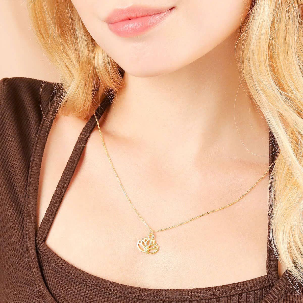 Cutout Lotus Necklace- 14k Gold Dipped