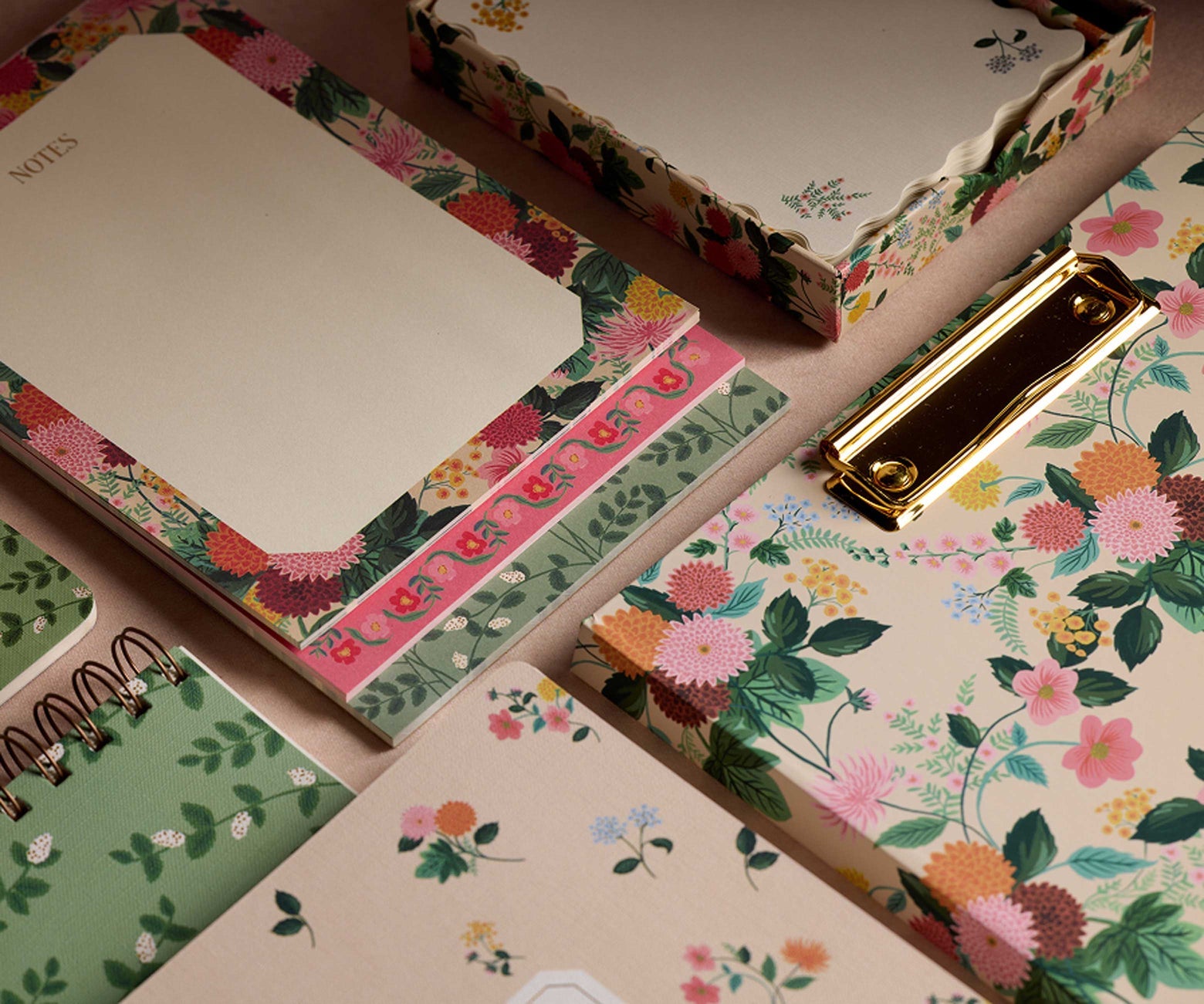 Dahlia Clipfolio