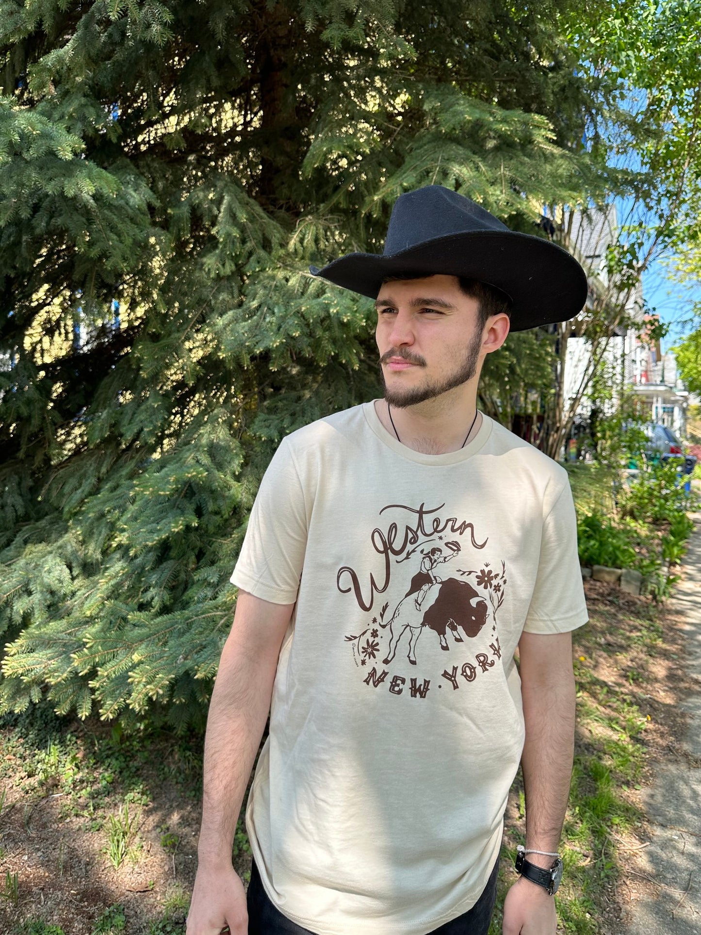 Western NY T-shirt (Soft Cream)