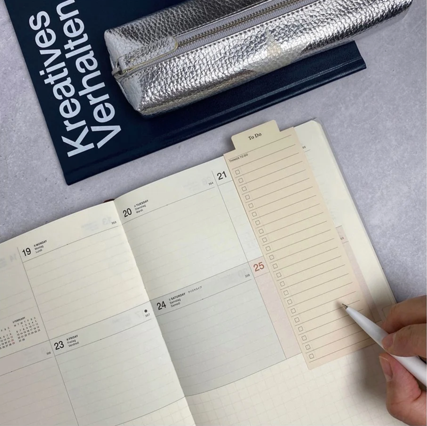 Laconic Weekly Schedule Bookmarker