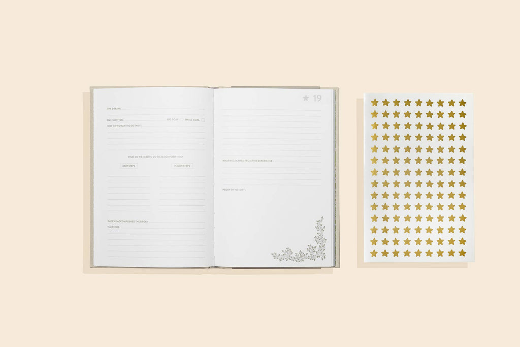 Our Bucket List Adventures: A Guided Journal for Couples