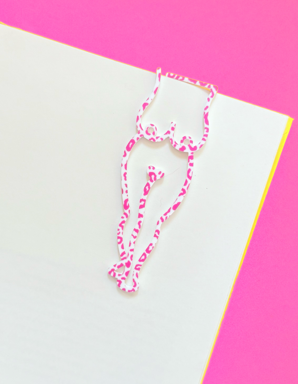 Nipclip: Icey Titties