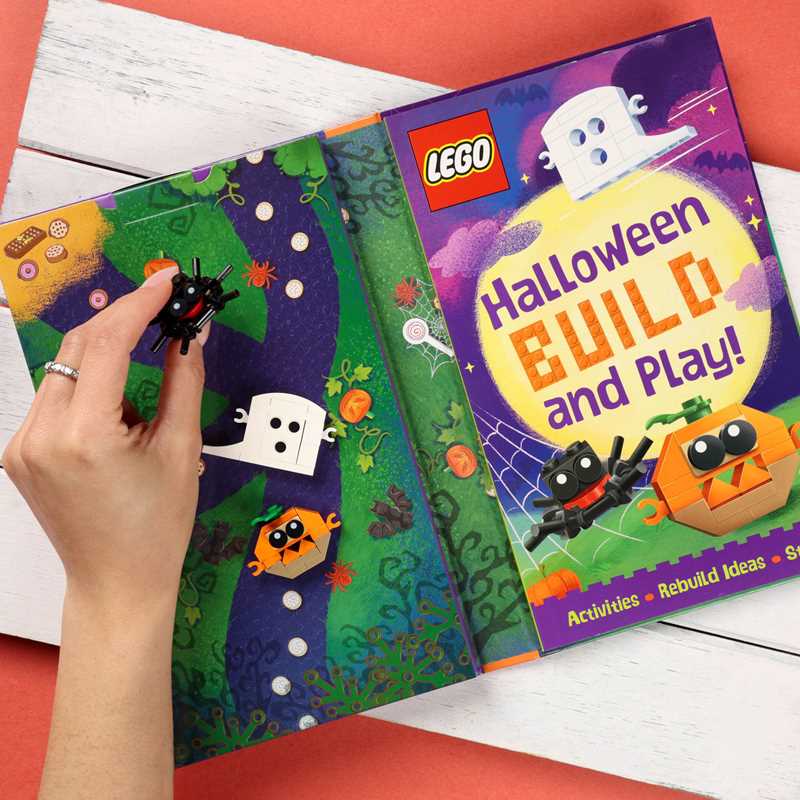 LEGO: Halloween Build and Play Box