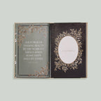 Grandma's Story: A Memory and Keepsake Journal for My Family