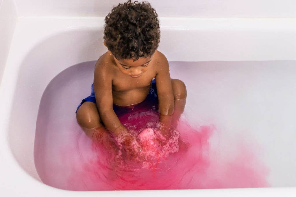 Erupting Volcano with Bath Bomb Dino Surprise