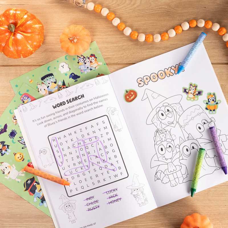 Bluey Colortivity: Happy Halloween!