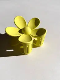 Big Daisy Flower Claw Clip