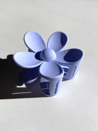 Big Daisy Flower Claw Clip