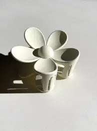 Big Daisy Flower Claw Clip